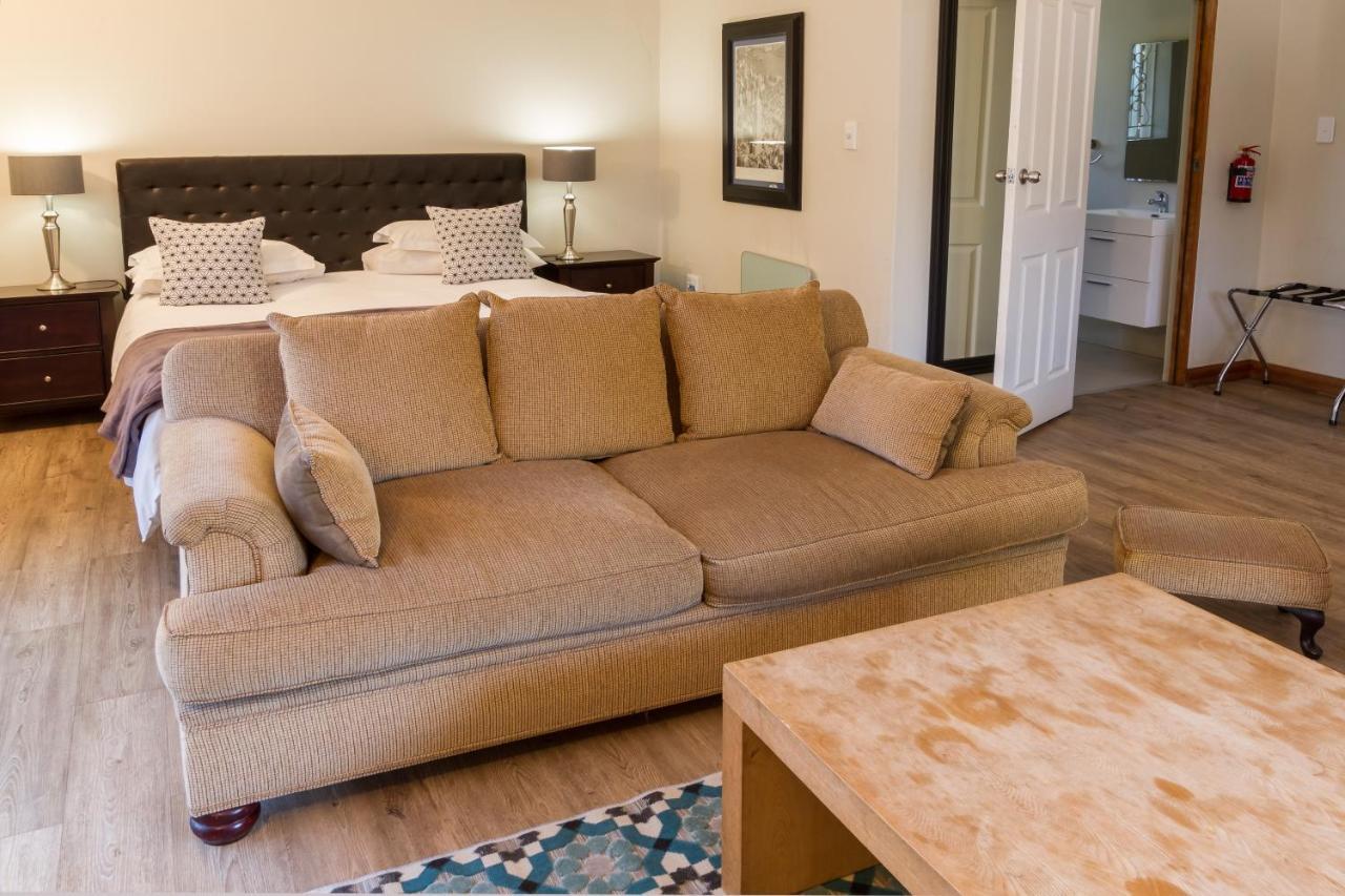 The Pecan Tree Guesthouse Sandton Dış mekan fotoğraf