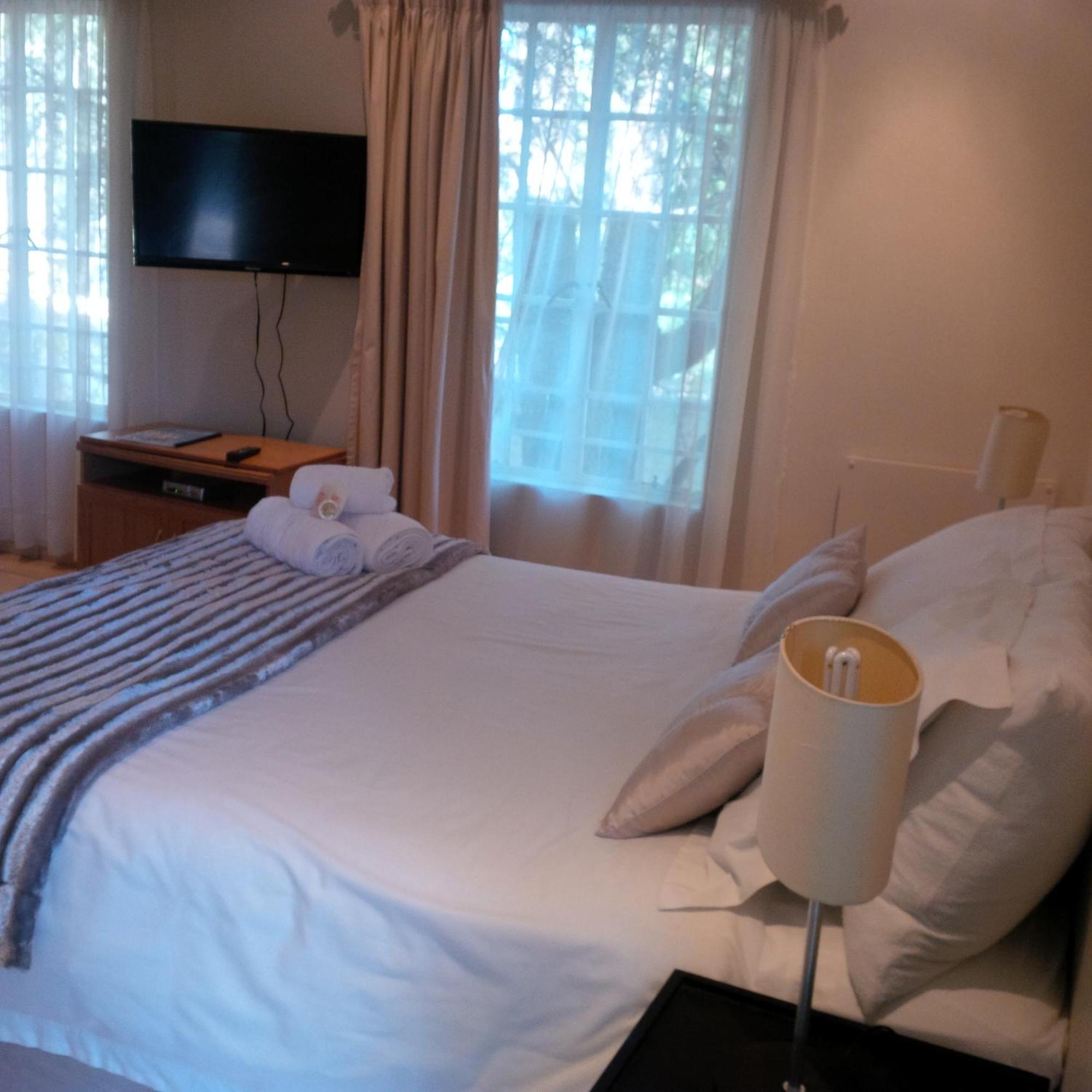The Pecan Tree Guesthouse Sandton Dış mekan fotoğraf