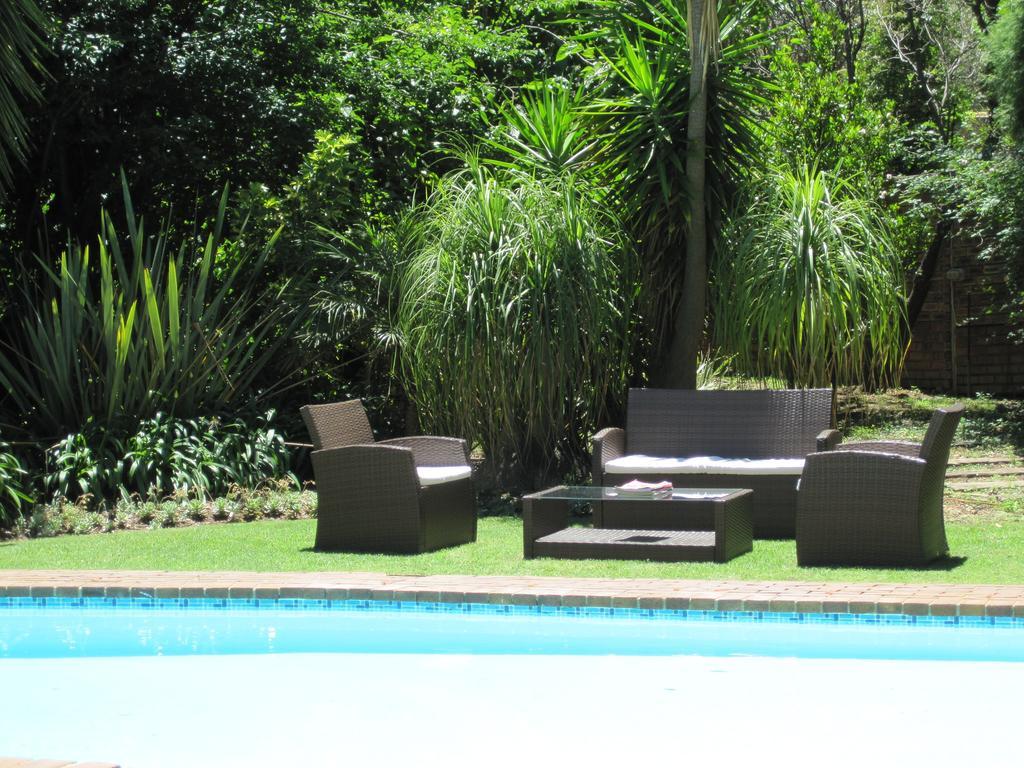 The Pecan Tree Guesthouse Sandton Oda fotoğraf
