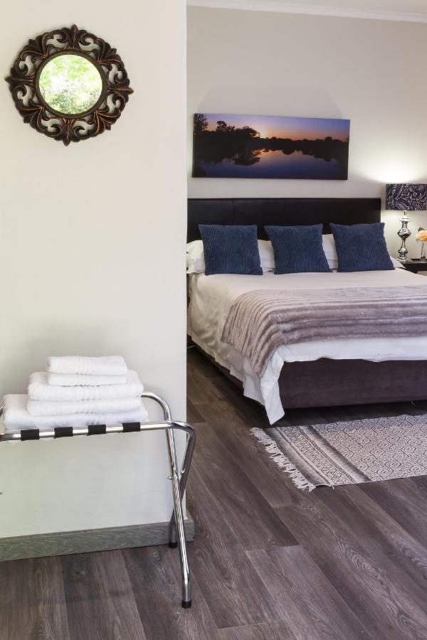 The Pecan Tree Guesthouse Sandton Dış mekan fotoğraf