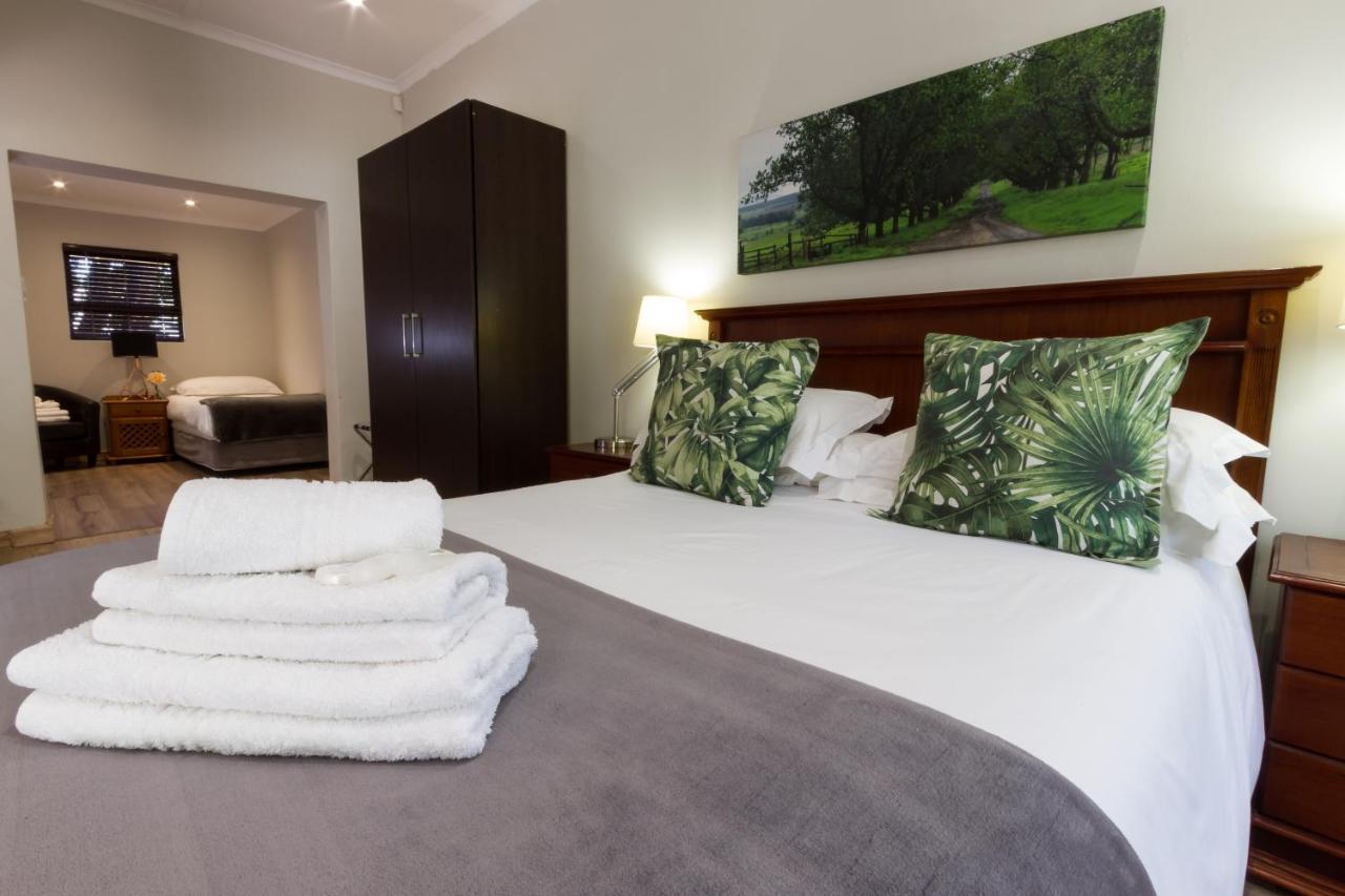 The Pecan Tree Guesthouse Sandton Dış mekan fotoğraf